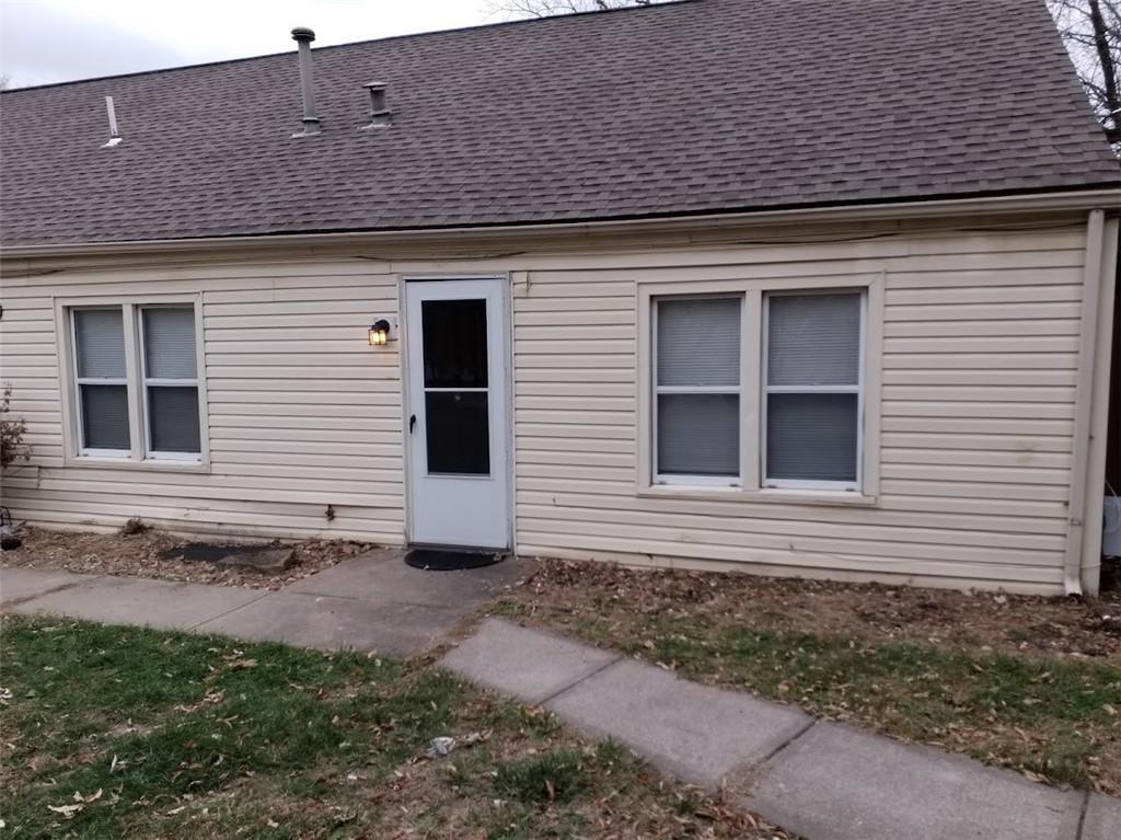 Photo of 8828 N Main Street Kansas City MO 64155
