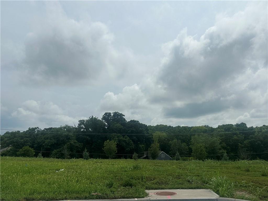 Photo of 13855 NW 70th Street Parkville MO 64152