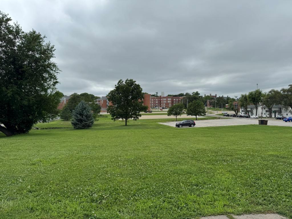 Photo of 610-616 N Walnut Street Maryville MO 64468