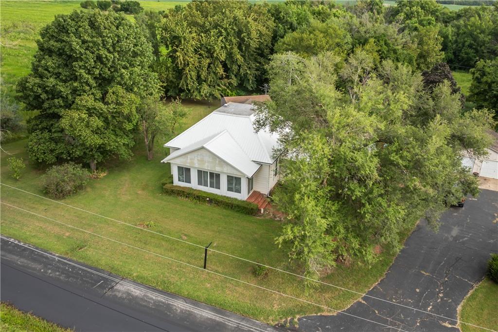 Photo of 81 SE 500th Road Clinton MO 64735