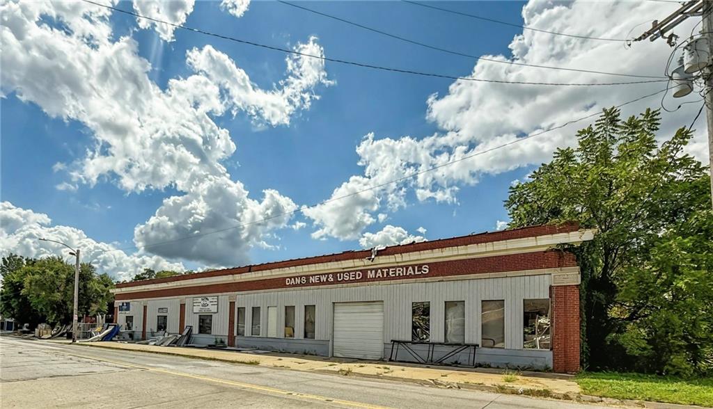 Photo of 426 Illinois Avenue St Joseph MO 64504