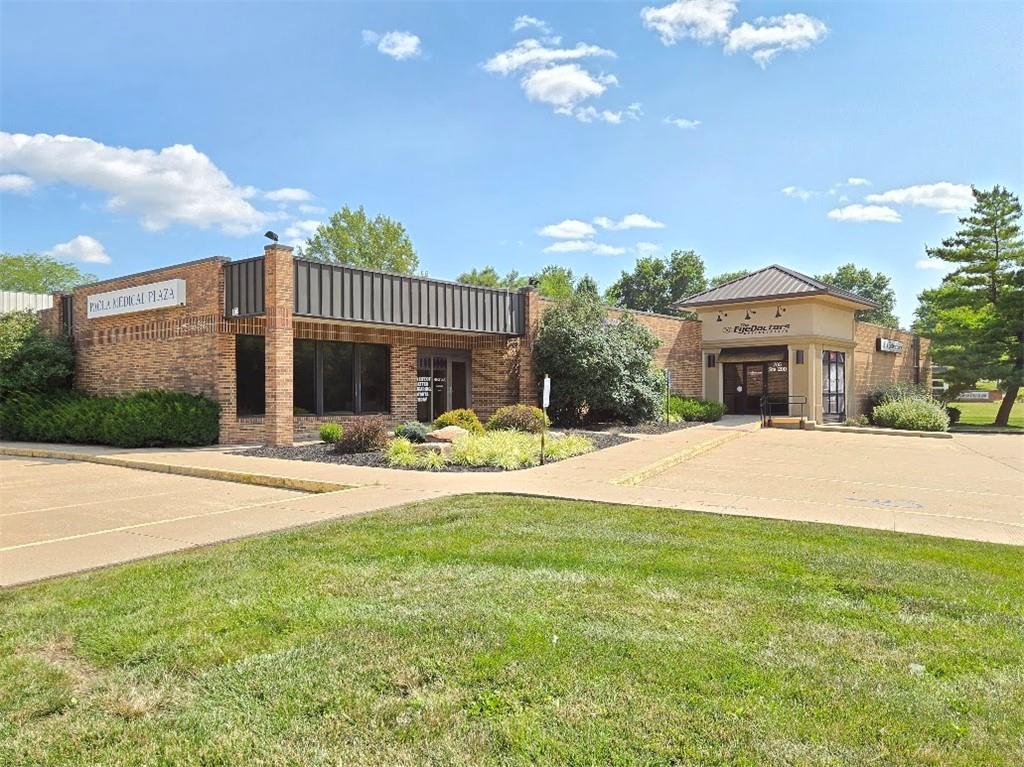 Photo of 705 Baptiste Drive Paola KS 66071