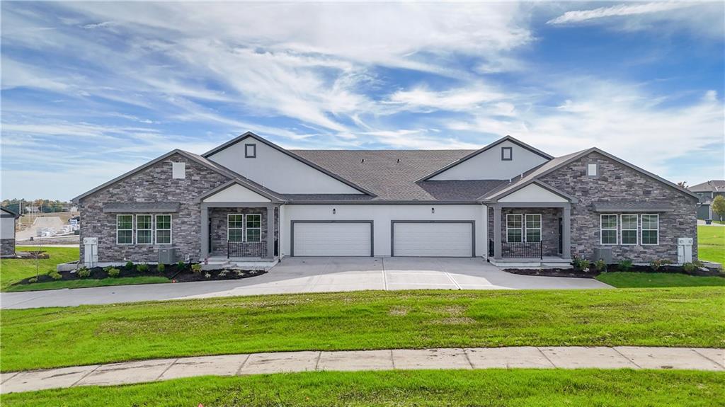 Photo of 2295 W Dartmouth Street Olathe KS 66061