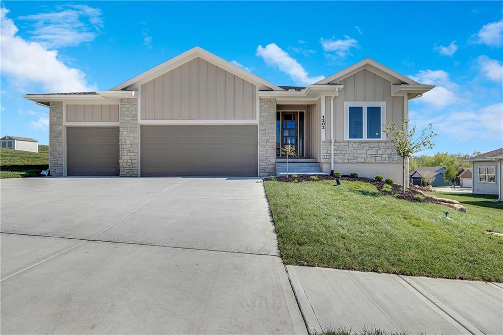 Photo of 1202 Morgan Drive Pleasant Hill MO 64080