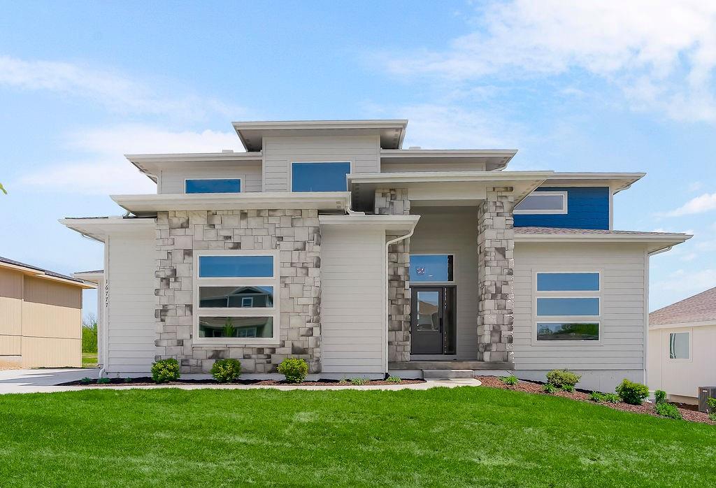 Photo of 16777 S Twilight Lane Olathe KS 66062