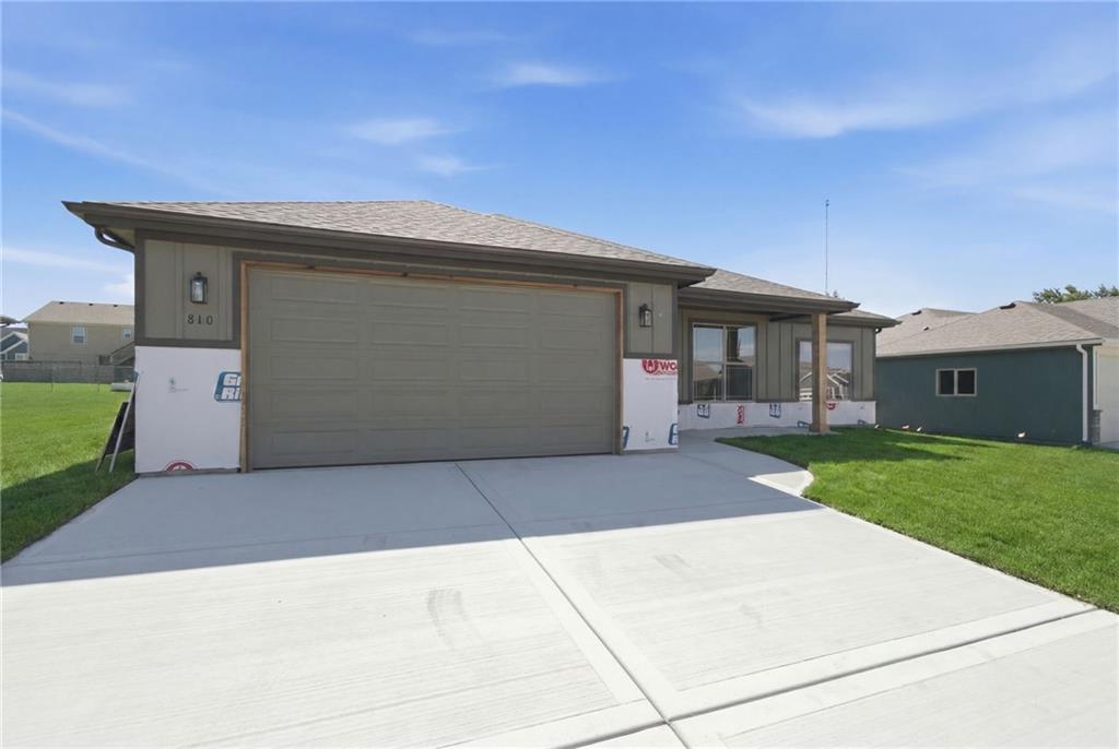 Photo of 810 Timberline Drive Cameron MO 64429