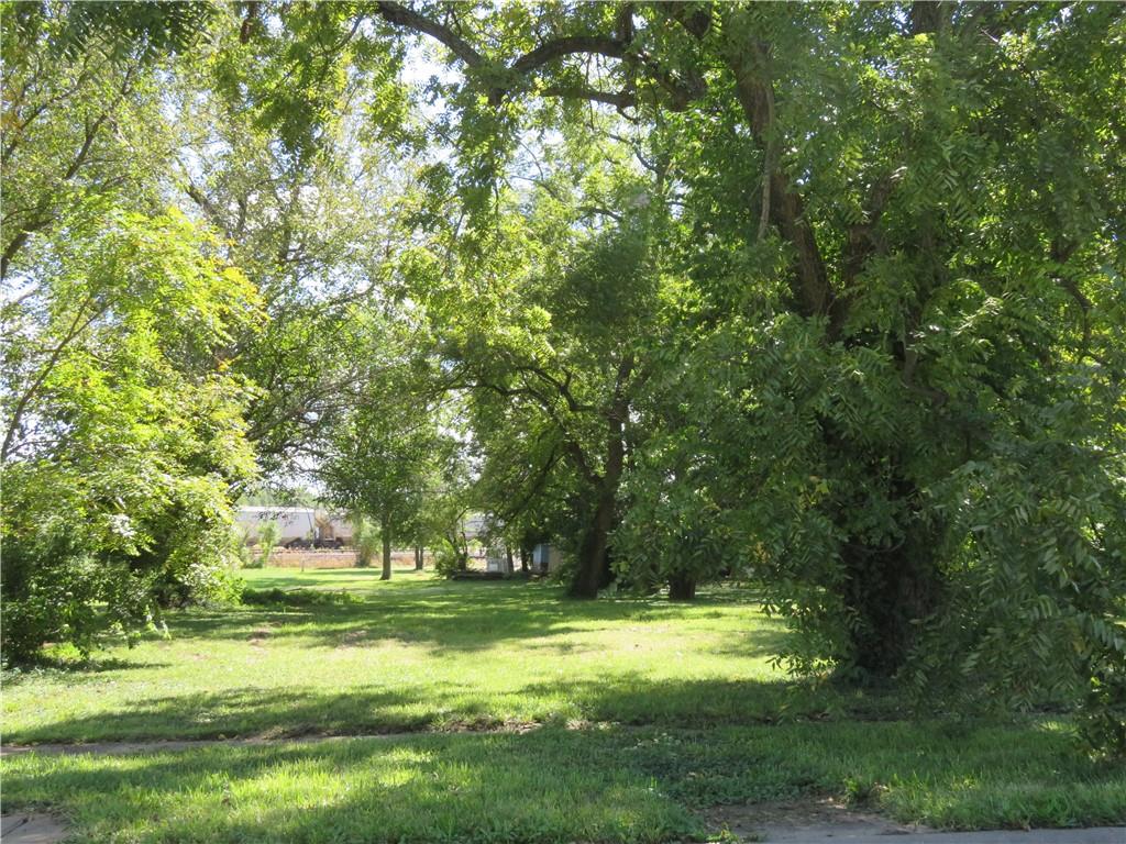 Photo of 805 Chestnut Avenue Osawatomie KS 66064