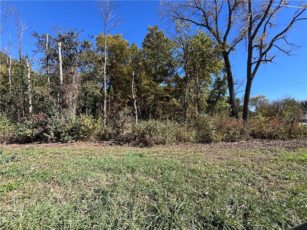 Photo of 8990 Lake Drive Lathrop MO 64465