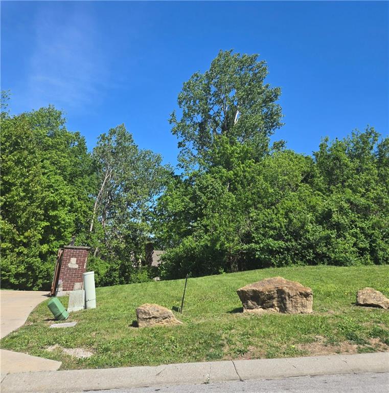 Photo of 6909 N Quincy Avenue Kansas City MO 64119