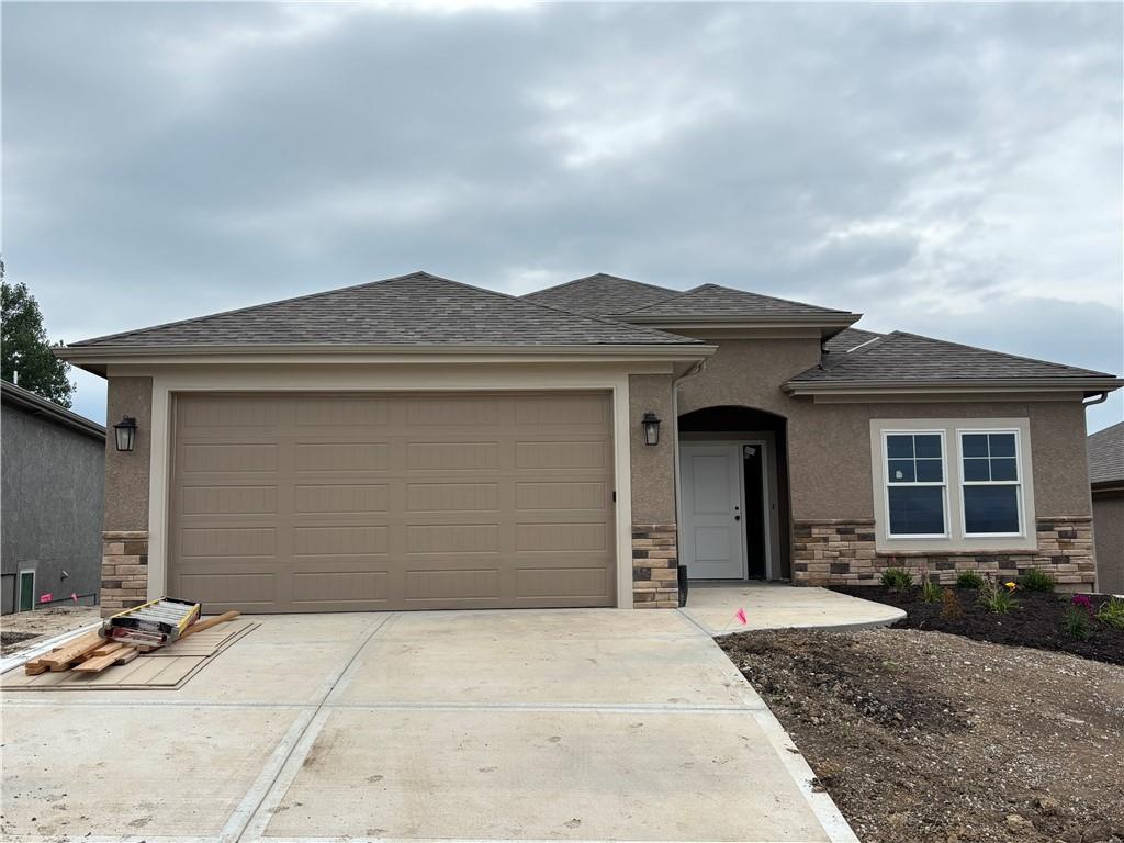 Photo of 2121 Greenfield Point Kearney MO 64060