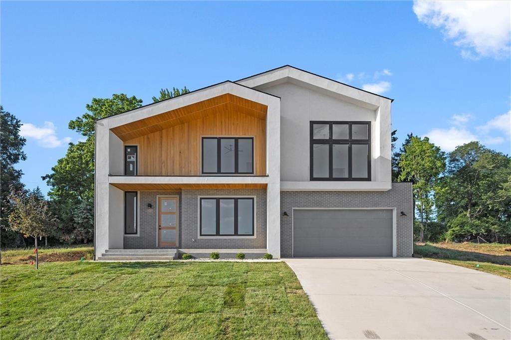 Photo of 2718 NW 84th Terrace Kansas City MO 64154