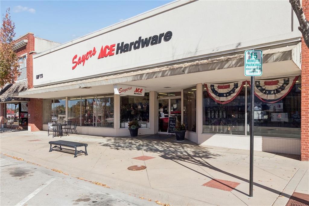 Photo of 314 N Penn Avenue Independence KS 67301