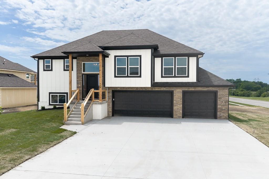 Photo of 938 168th Court Basehor KS 66007