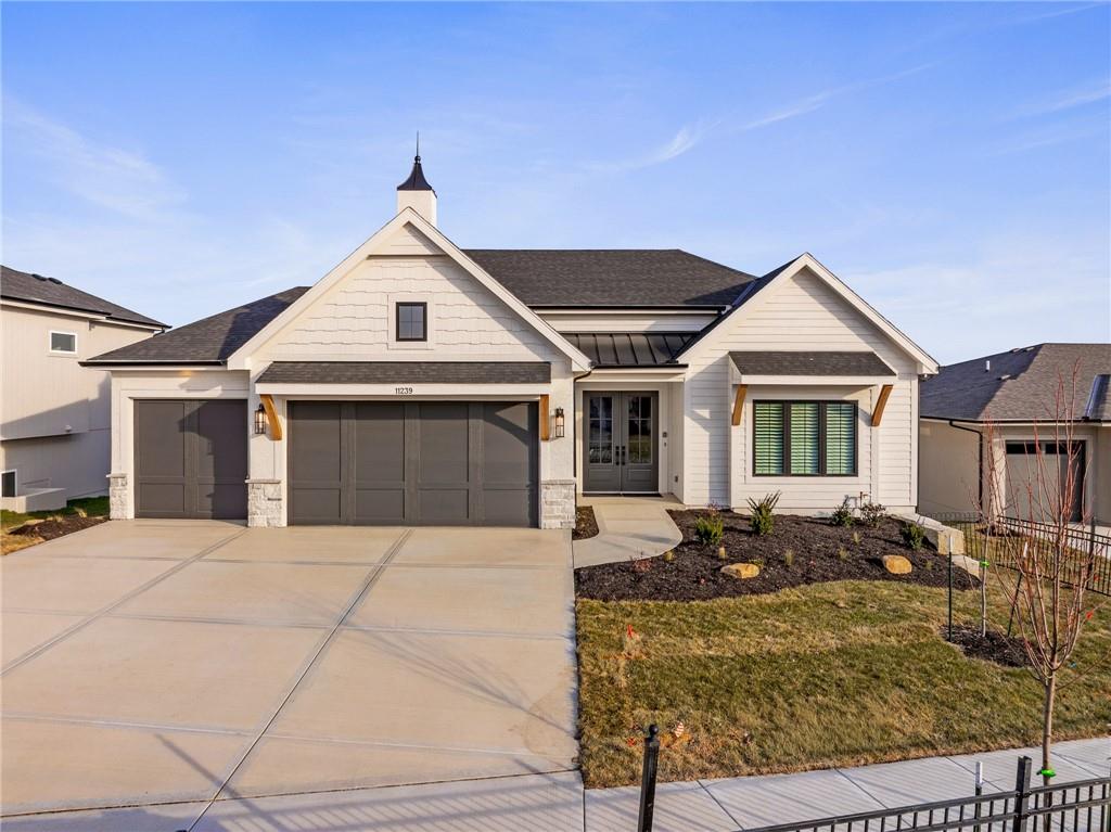 Photo of 11239 S Sunray Drive Olathe KS 66061