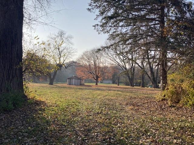 Photo of 6676 NW Waukomis Drive Kansas City MO 64151