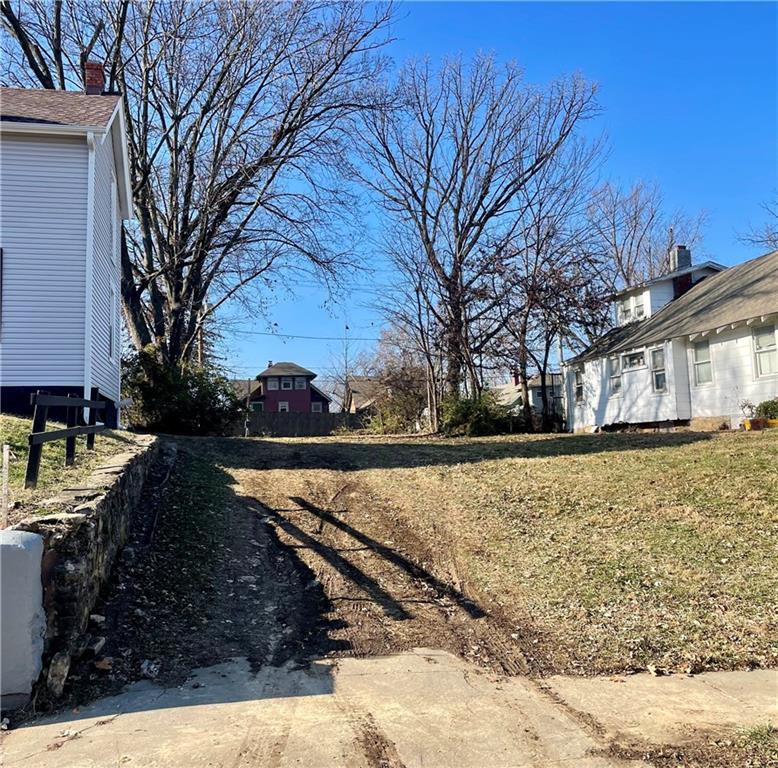Photo of 5422 Virginia Avenue Kansas City MO 64110
