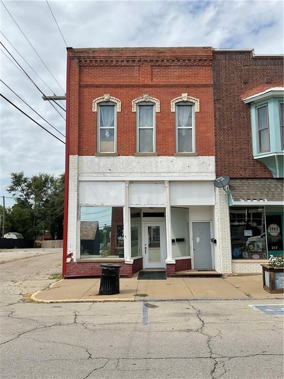 Photo of 215 E 3RD Street Cameron MO 64429