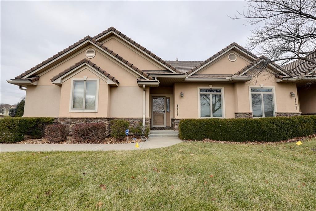 Photo of 4118 NE Chapel Manor Court Lee's Summit MO 64064