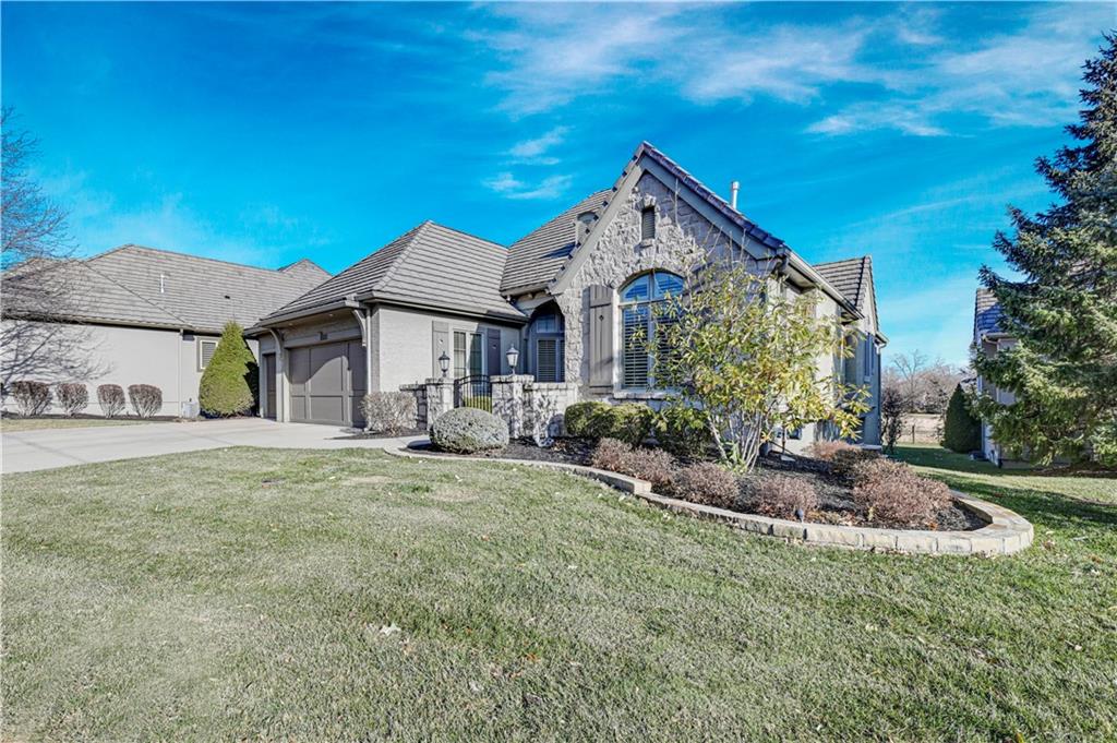 Photo of 14001 Nicklaus Drive Overland Park KS 66223