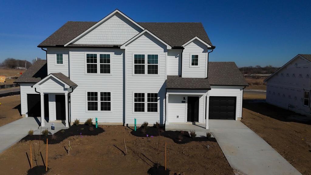 Photo of 27319 Acacia Drive Lee's Summit MO 64086