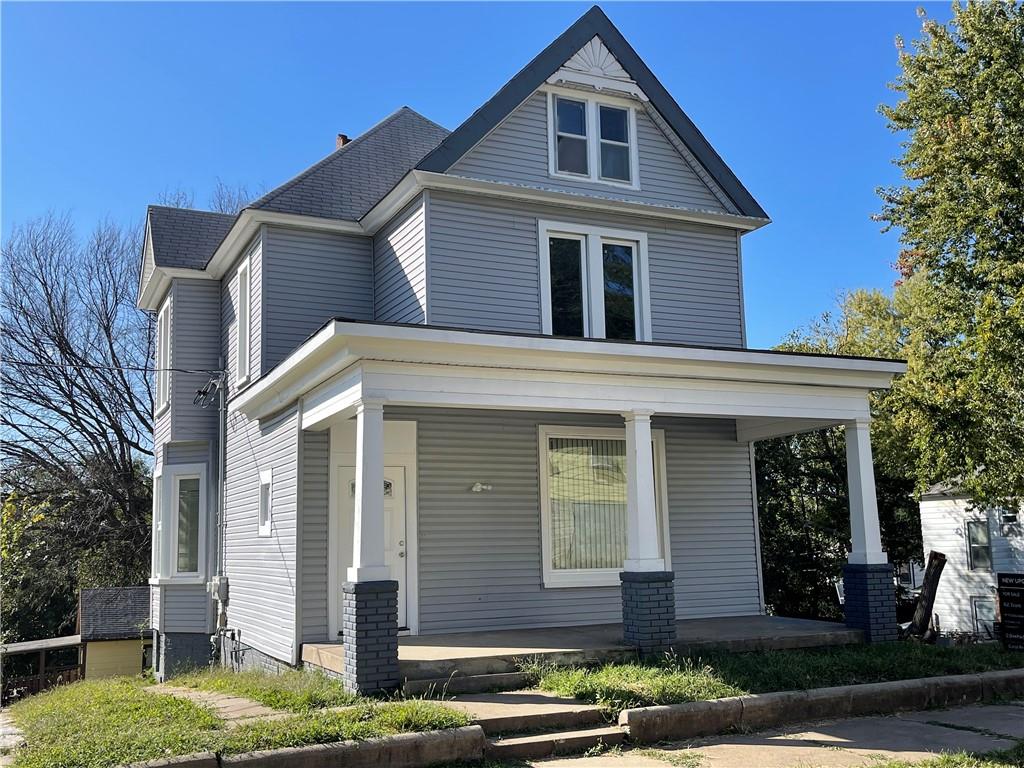 Photo of 1002 N 9th Street St Joseph MO 64501