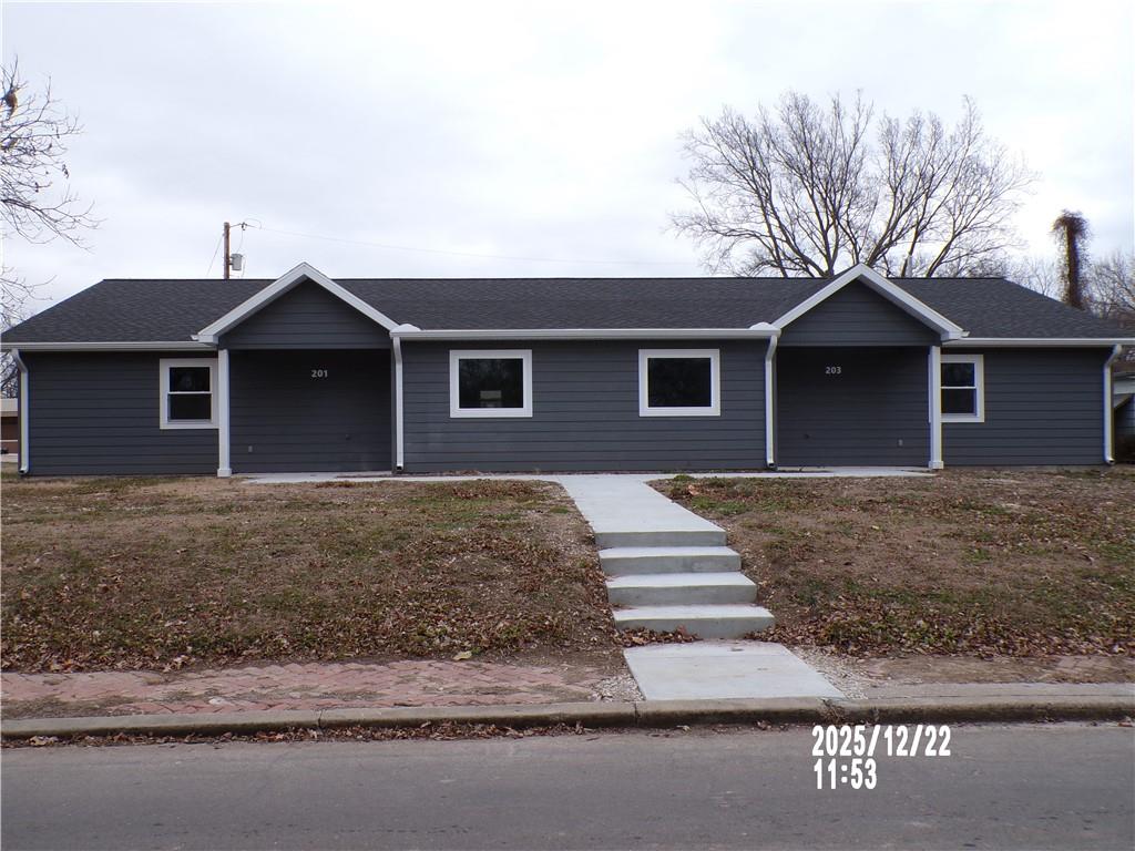 Photo of 201 & 203 S First Street Iola KS 66749