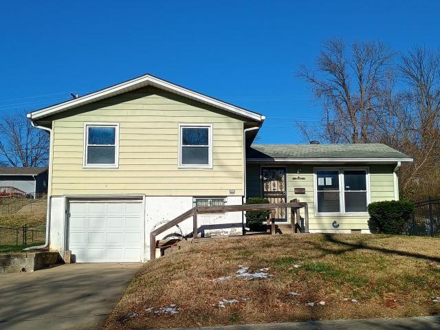 Photo of 3912 E 47th Terrace Kansas City MO 64130