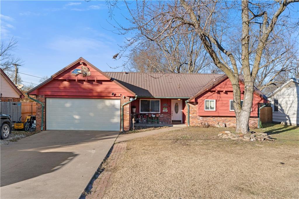 Photo of 2508 W 8th Street Coffeyville KS 67337