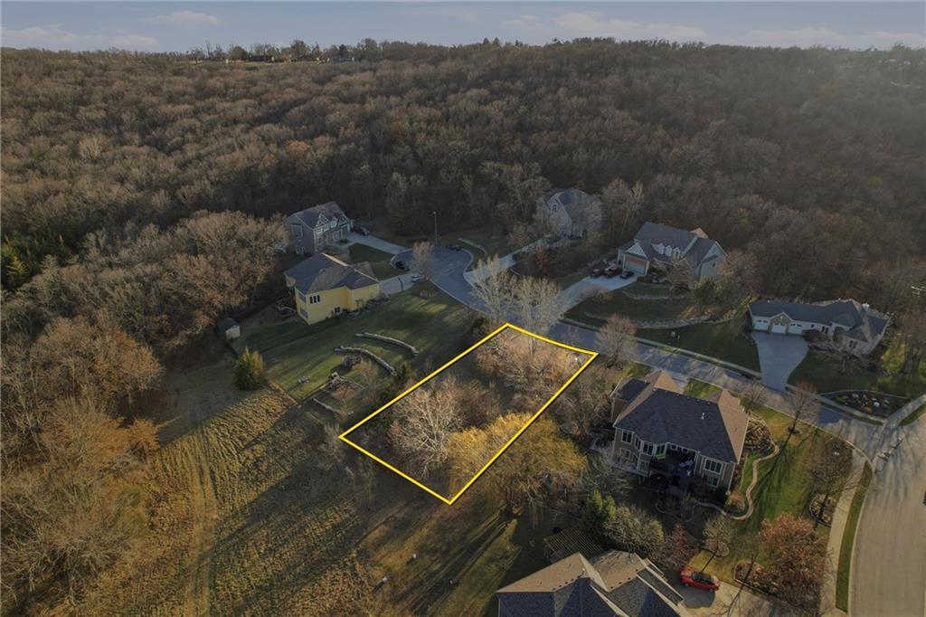 Photo of 1828 Edgewood Court Leavenworth KS 66048