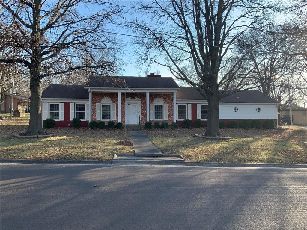 Photo of 7 W Garfield Street Iola KS 66749