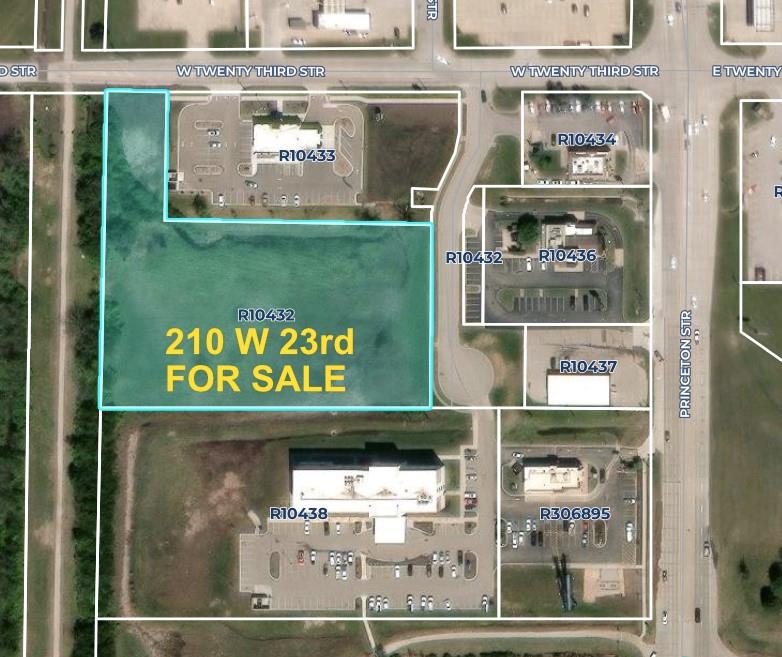 Photo of 210 W 23rd Street Ottawa KS 66067