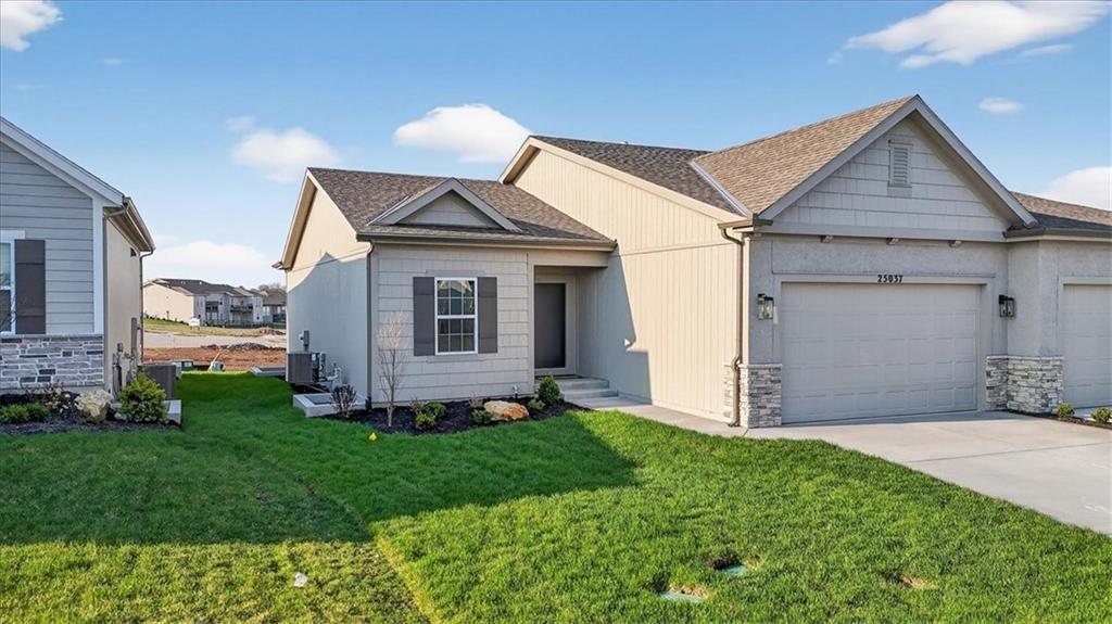 Photo of 25037 W 94th Terrace Lenexa KS 66227