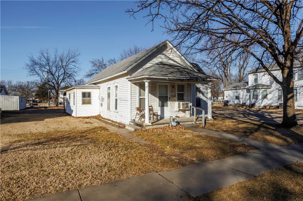 Photo of 623 N 6th Street Fredonia KS 66736