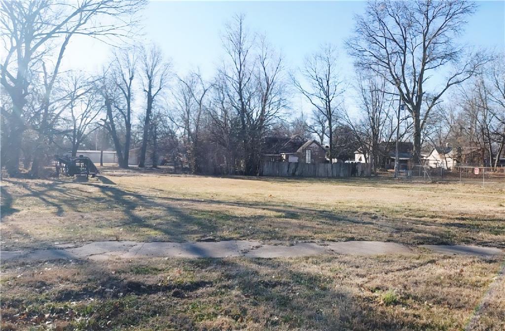 Photo of 436 E 22nd N/A Pittsburg KS 66762