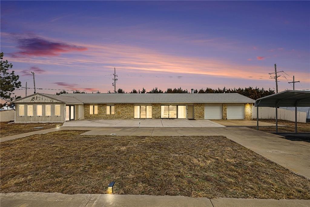 Photo of 12100 Hedge Lane Terrace Olathe KS 66061