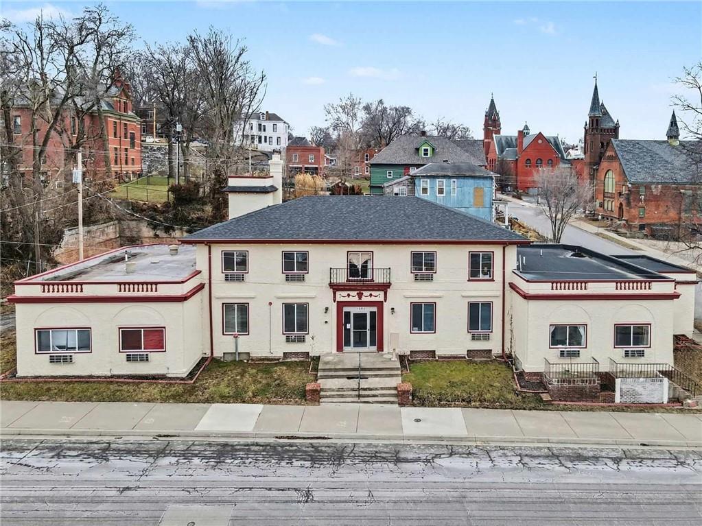 Photo of 1302 Faraon Street St Joseph MO 64501