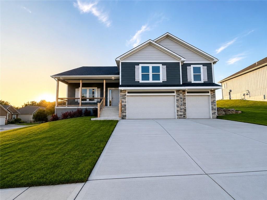 Photo of 1901 Owen Drive Pleasant Hill MO 64080