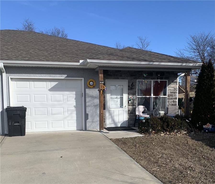 Photo of 912 Riffle Drive Pleasant Hill MO 64080