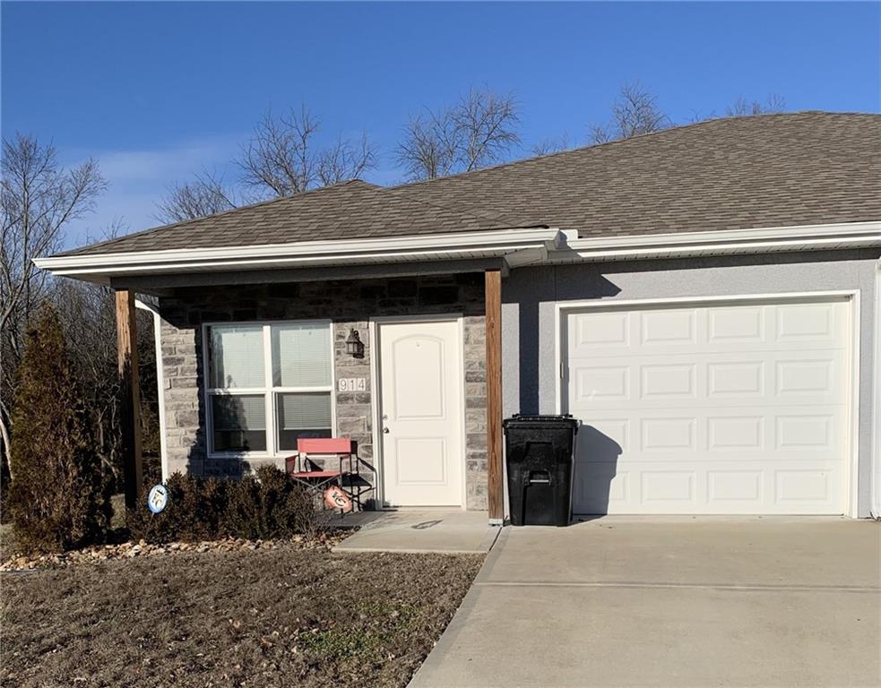Photo of 914 Riffle Drive Pleasant Hill MO 64080