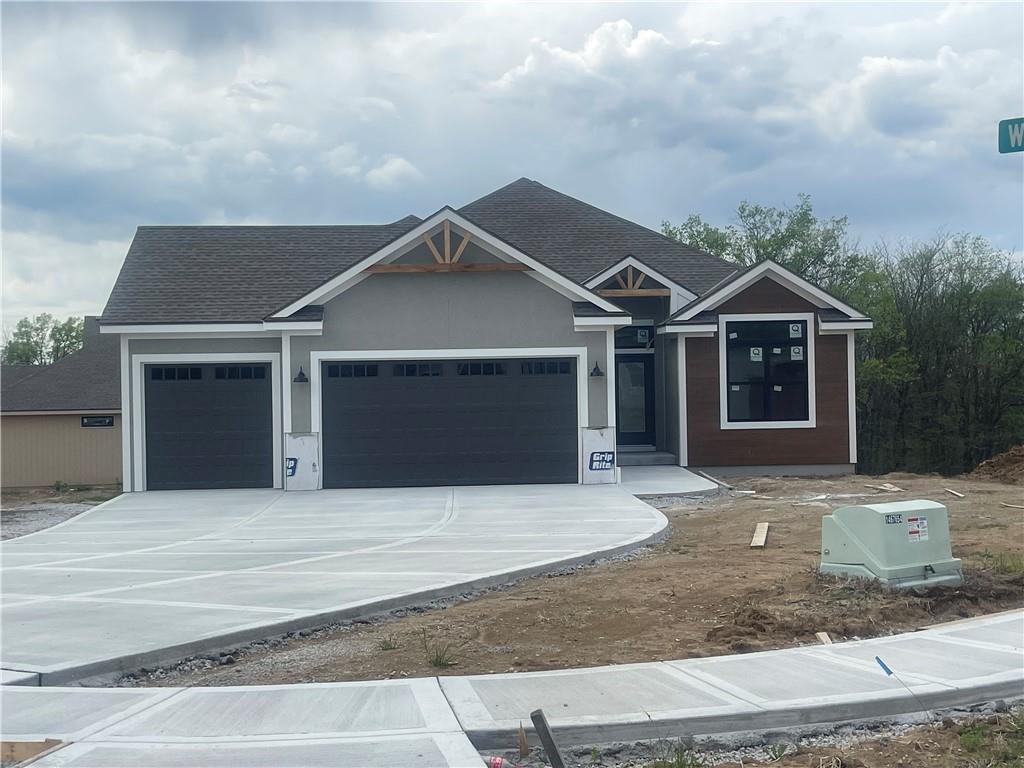 Photo of 503 Whitetail Court Smithville MO 64089