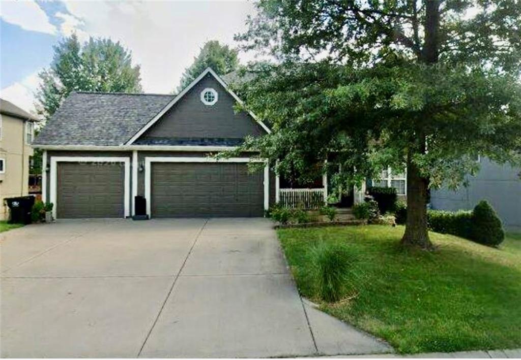 Photo of 728 S Kisner Drive Independence MO 64056