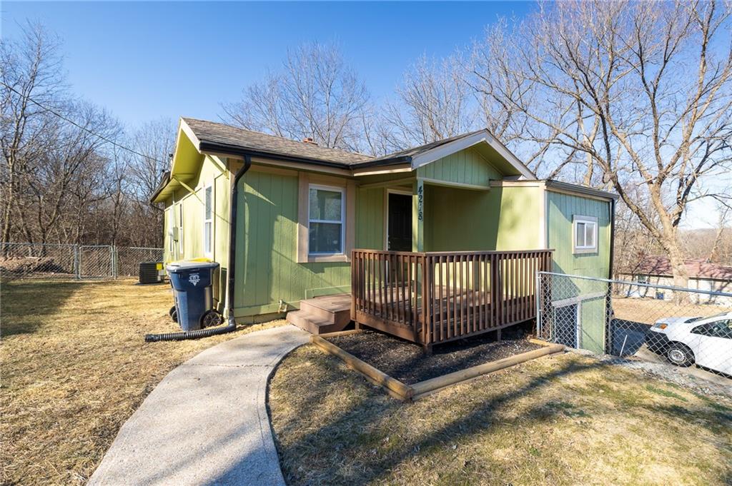 Photo of 4218 Cypress Avenue Kansas City MO 64130