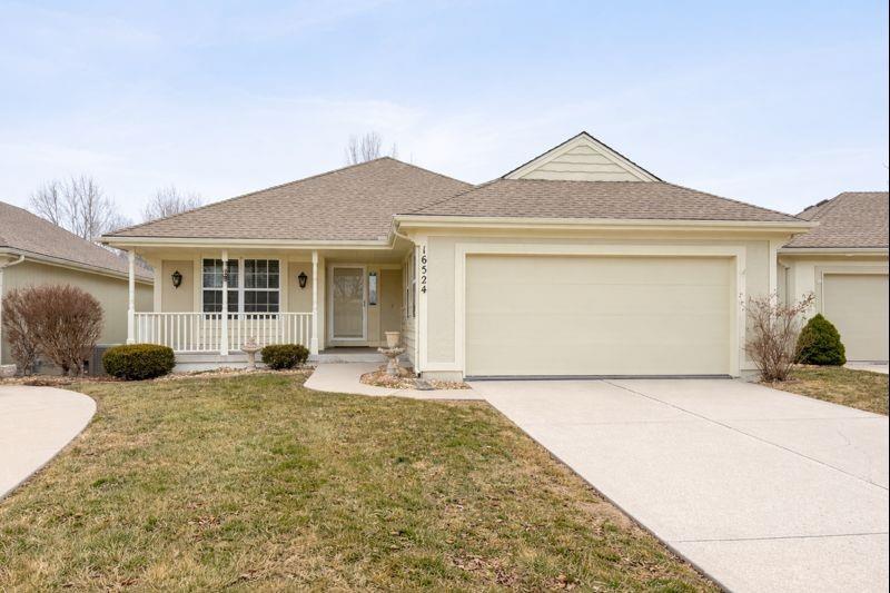 Photo of 16524 S 53rd Terr Court Independence MO 64055