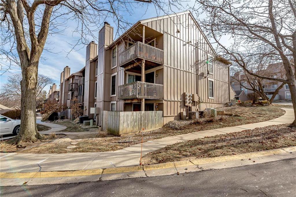 Photo of 12722 W 110th Terrace Overland Park KS 66210