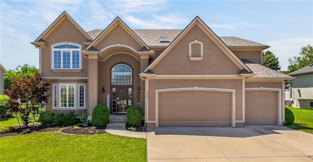 Photo of 2413 SW Kenwill Drive Lee's Summit MO 64082