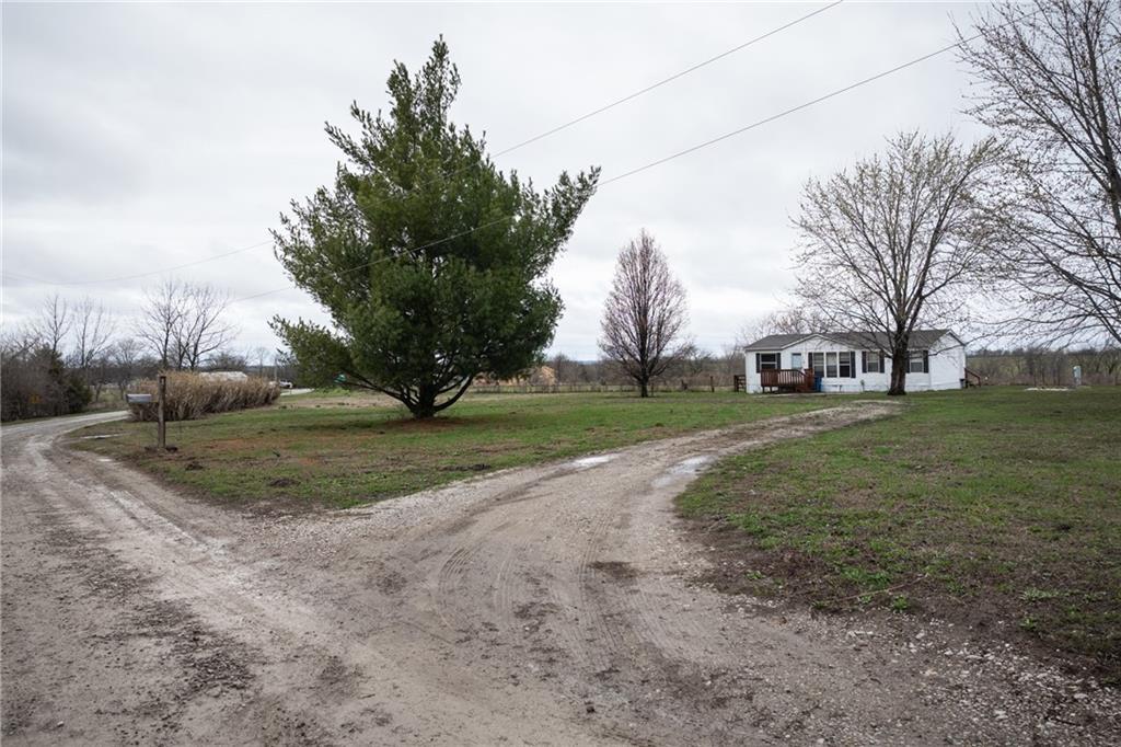 Photo of 1 SW 575th Road Warrensburg MO 64093