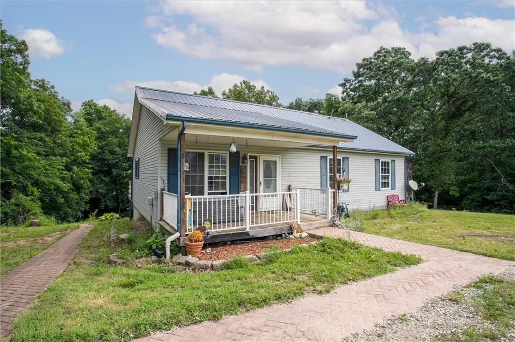 Photo of 458 NE 200th Road Knob Noster MO 65336