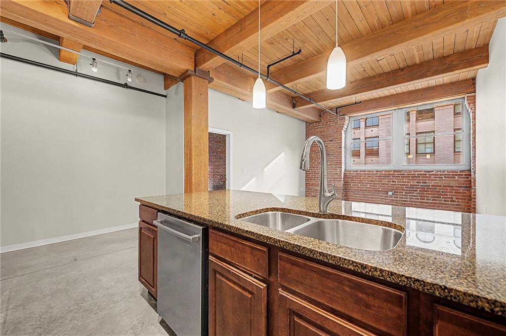 Photo of 712 Broadway Boulevard #503 Kansas City MO 64105