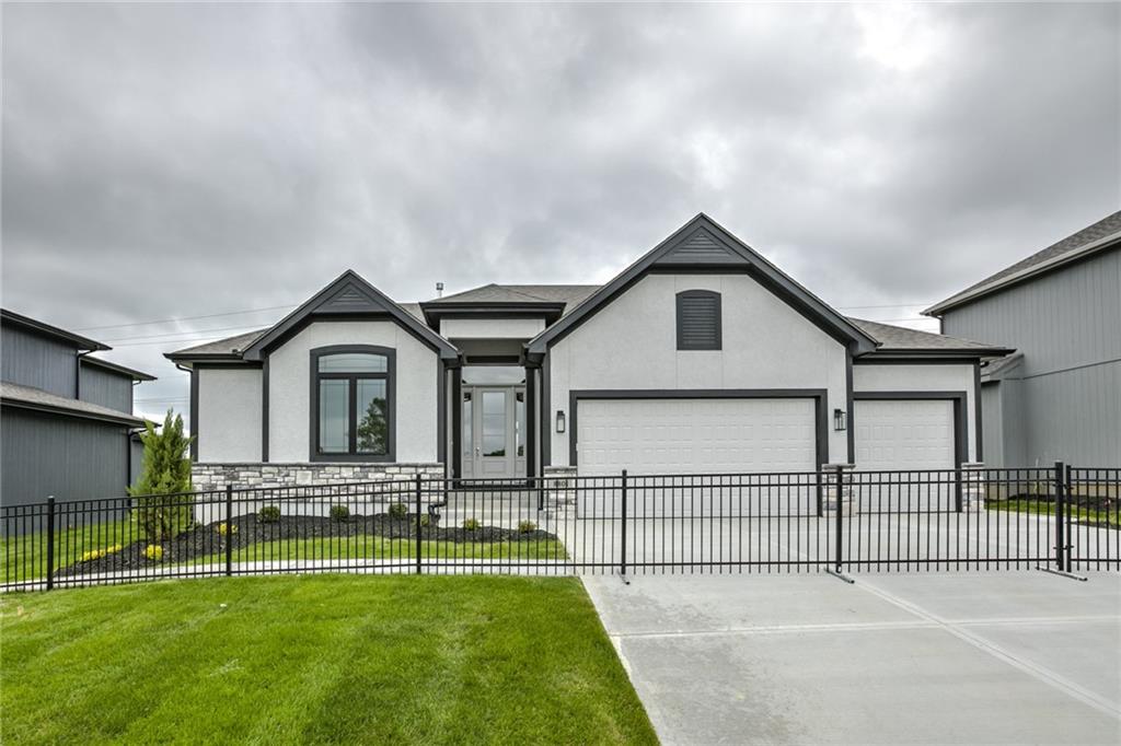 Photo of 16682 S Allman Road Olathe KS 66062