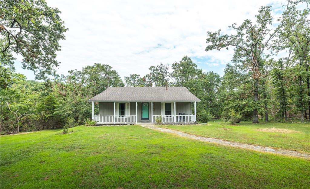 Photo of 27093 Karrs Park Avenue Warsaw MO 65355